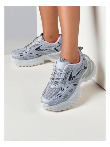 Resti Women's sporty sneakers on a thicker sole Annete