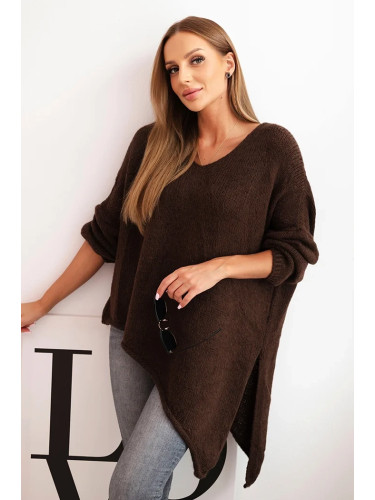 Kesi Włoski Women's asymmetrical wool sweater Plus Size with V-neck brown
