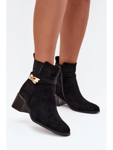 Boto Топли дамски ботуши със златна декорация на ток черни Sarona