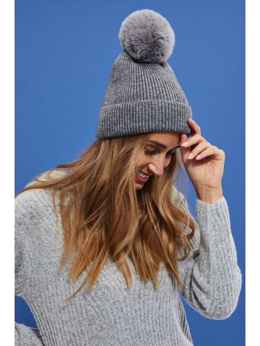 Marisse Cap with a pompom