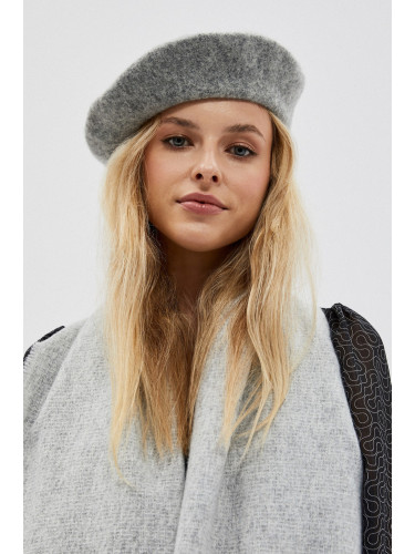 Marisse Plain scarf with fringes