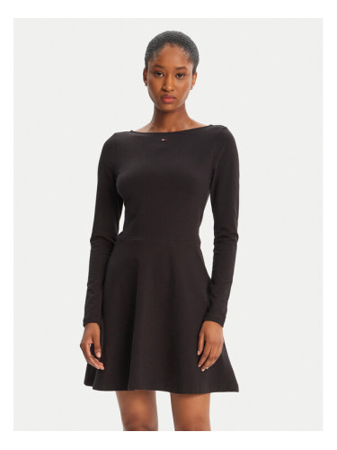 Tommy Jeans Ежедневна рокля Essential DW0DW21745 Черен Regular Fit