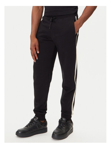 EA7 Emporio Armani Долнище анцуг 7M000974 AF10377 UC001 Черен Regular Fit