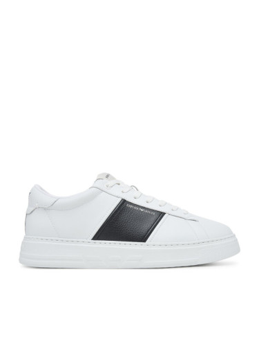 Emporio Armani Сникърси EM003701 AF18017 MZ309 Бял
