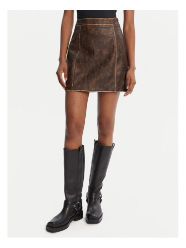 Guess Пола от имитация на кожа W5YD46 WHDI0 Кафяв Regular Fit