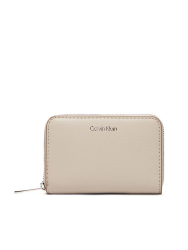 Calvin Klein Портфейл Foil Logo Medium Zip Around LV04F1091G Бежов