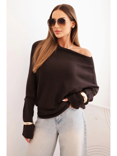 Kesi Włoski Women's asymmetrical batwing viscose sweater brown