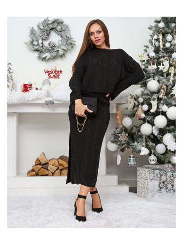 Resti Women's set with sweater and skirt