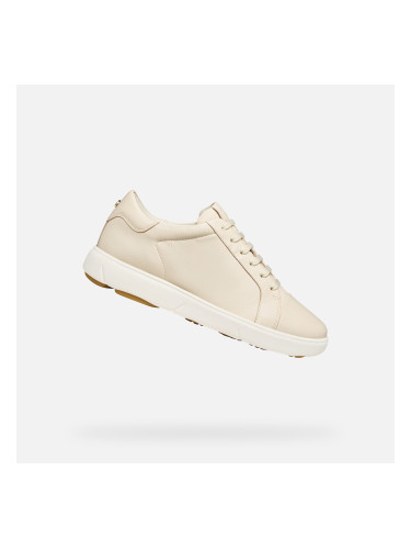 Cream women's sneakers Geox Nebula 2.0 C - Women's