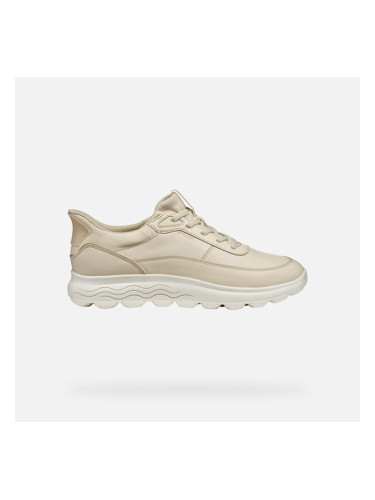Cream women's sneakers Geox Spherica Plus - Women's