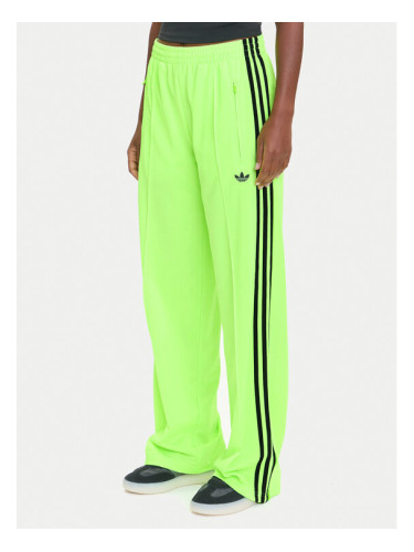 adidas Долнище анцуг adicolor Classic Firebird JW1228 Зелен Loose Fit