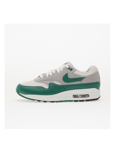 Сникърси Nike Air Max 1 Ess Platinum Tint/ Evergreen Aura-Lt Smoke Grey EUR 44