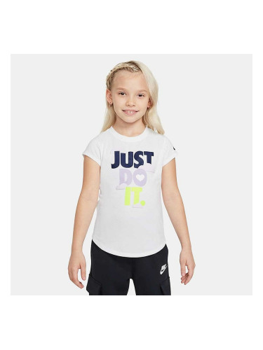 ДЕТСКА ТЕНИСКА ЗА МОМИЧЕ NIKE G SWEET SWOOSH JDI TEE БЯЛА