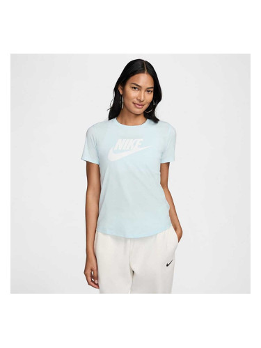 ДАМСКА ТЕНИСКА NIKE DX7906-474 NSW CLUB SS TEE ICN FTRA СВЕТЛОСИНЯ