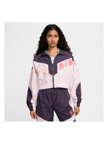 ДАМСКО ГОРНИЩЕ NIKE HF5956-573 NSW JKT WVN STREET SW ЛИЛАВО/РОЗОВО