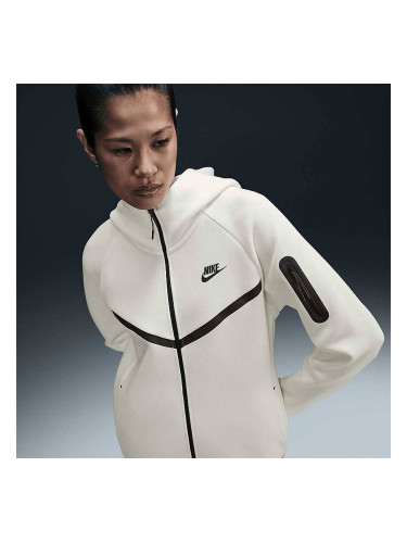 ДАМСКО ГОРНИЩЕ NIKE HV6747-110 NSW TCH FLC WR FZ HDY 2 КРЕМАВО