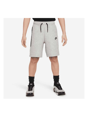 ДЕТСКИ КЪСИ ПАНТАЛОНИ ЗА МОМЧЕ NIKE FD3289-063 NSW TECH FLC SHORT СИВИ