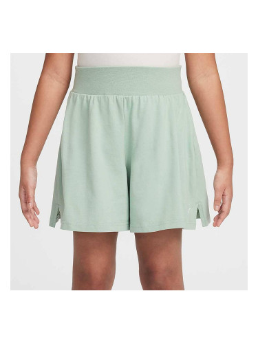 ДЕТСКИ КЪСИ ПАНТАЛОНИ ЗА МОМИЧЕ NIKE FN8593-037 NSW SHORT JSY LBR БЛЕДОЗЕЛЕНИ