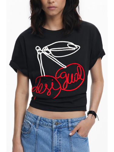 Дамска тениска с щампа и дънки тип „бойфренд“