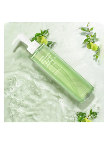 Хипоалергично почистващо олио с ниско PH OOTD Green Plum Low PH Cleansing Oil