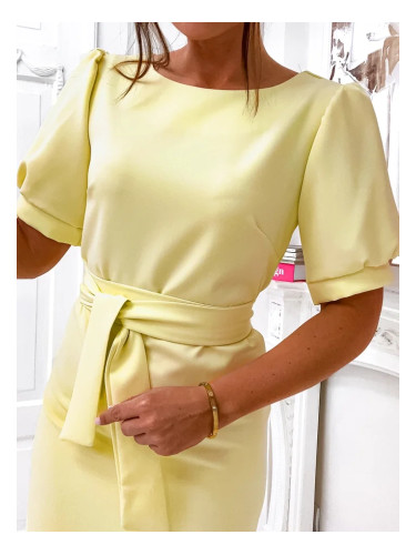 Resti Knee-length women's dress with puffed short sleeves and belt