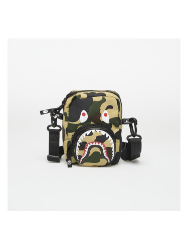 Чанта A BATHING APE 1St Camo Shark Mini Bag Yellow Universal