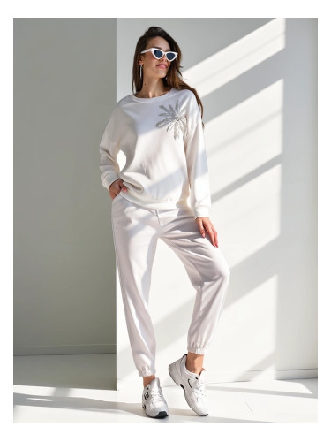 Resti Women's viscose set with a flower