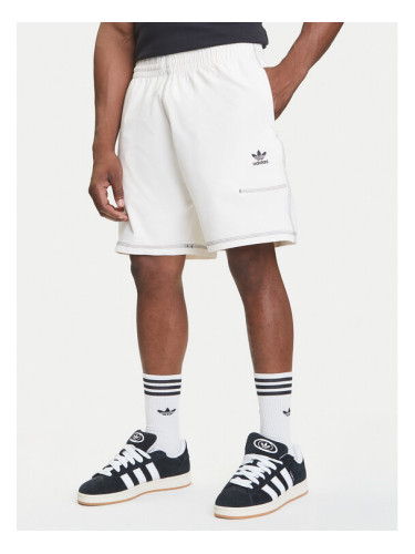 adidas Спортни шорти Trefoil Essentials KA8541 Екрю Loose Fit