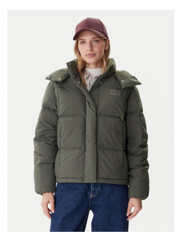 Tommy Jeans Пухено яке Alaska DW0DW21623 Зелен Relaxed Fit