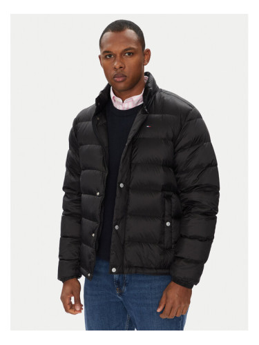 Tommy Jeans Пухено яке DM0DM21937 Черен Regular Fit