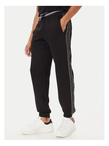 Guess Долнище анцуг Z5BB18 KB3P2 Черен Regular Fit