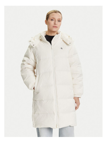 Calvin Klein Jeans Зимно палто Essential LV047D502G Бежов Regular Fit