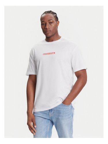 Quiksilver Тишърт Dna Clicker Tee EQYZT08207 Бял Comfort Fit