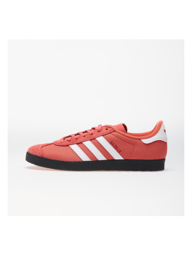Сникърси adidas Gazelle Crered/ Ftw White/ Carbon EUR 38