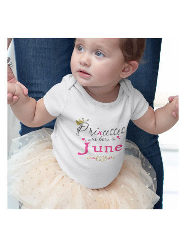 Бебешко боди - Princesses...+ желан от вас месец