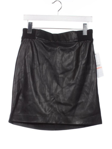 Пола Calvin Klein