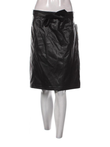 Пола Calvin Klein