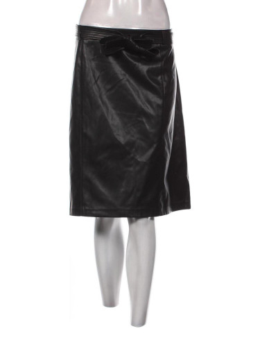 Пола Calvin Klein