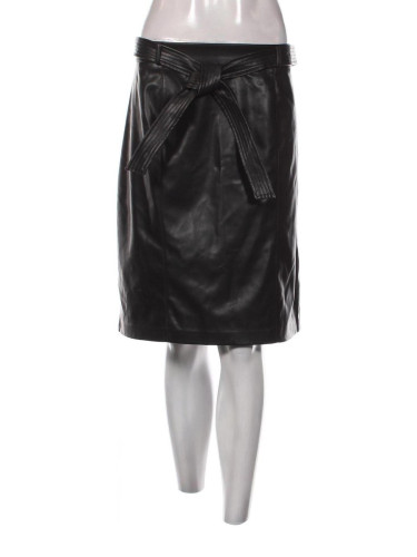 Пола Calvin Klein