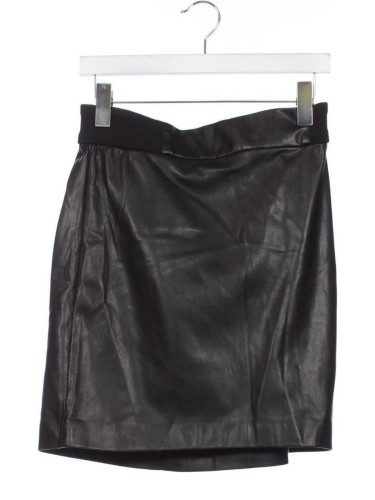 Пола Calvin Klein