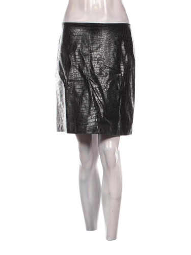 Пола Calvin Klein