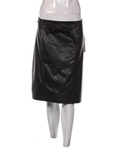 Пола Calvin Klein