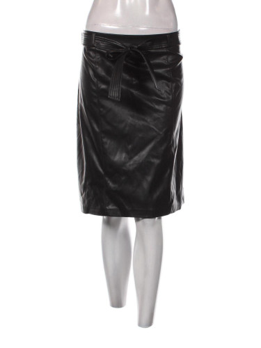 Пола Calvin Klein