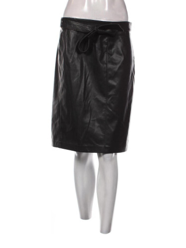 Пола Calvin Klein