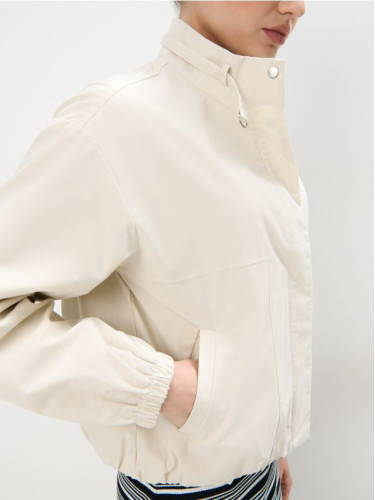 Mohito - Пролетно яке - кремaво