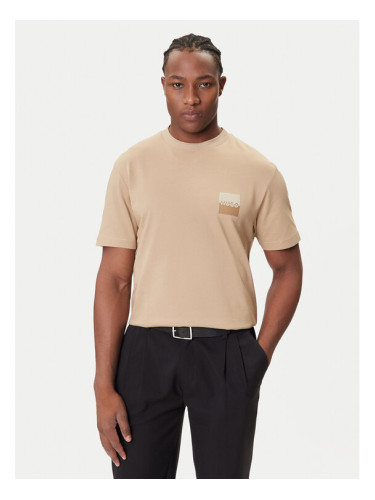 HUGO Тишърт Dusplito 50542816 Бежов Relaxed Fit