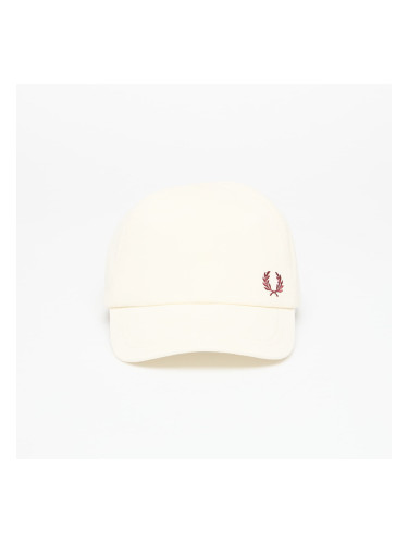 Шапка FRED PERRY Pique Classic Cap Ecru/ Oxblood Universal
