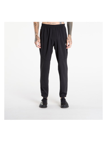 Панталони adidas Own The Run Joggers Black L