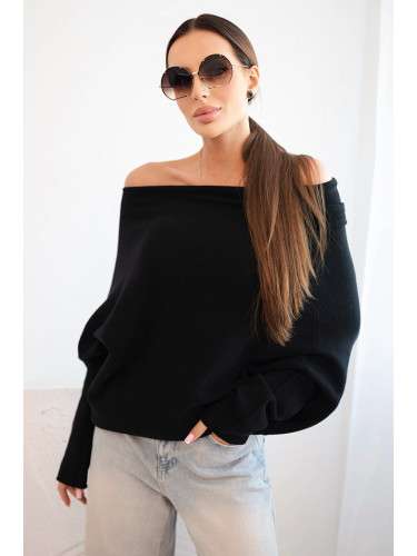 Kesi Włoski Women's asymmetrical batwing viscose sweater black