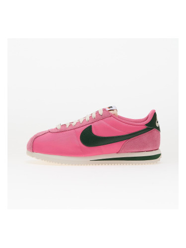 Сникърси Nike W Cortez Pinksicle/ Fir-Sail-White-Black-Safety Orange EUR 37.5